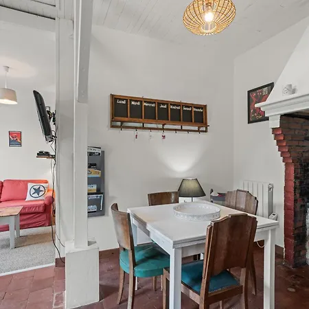 D&d, La Maison Des Ecureuils Tatil Evi